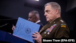 جنرال مارک میلی لوی درستیز اردوی امریکا دیر