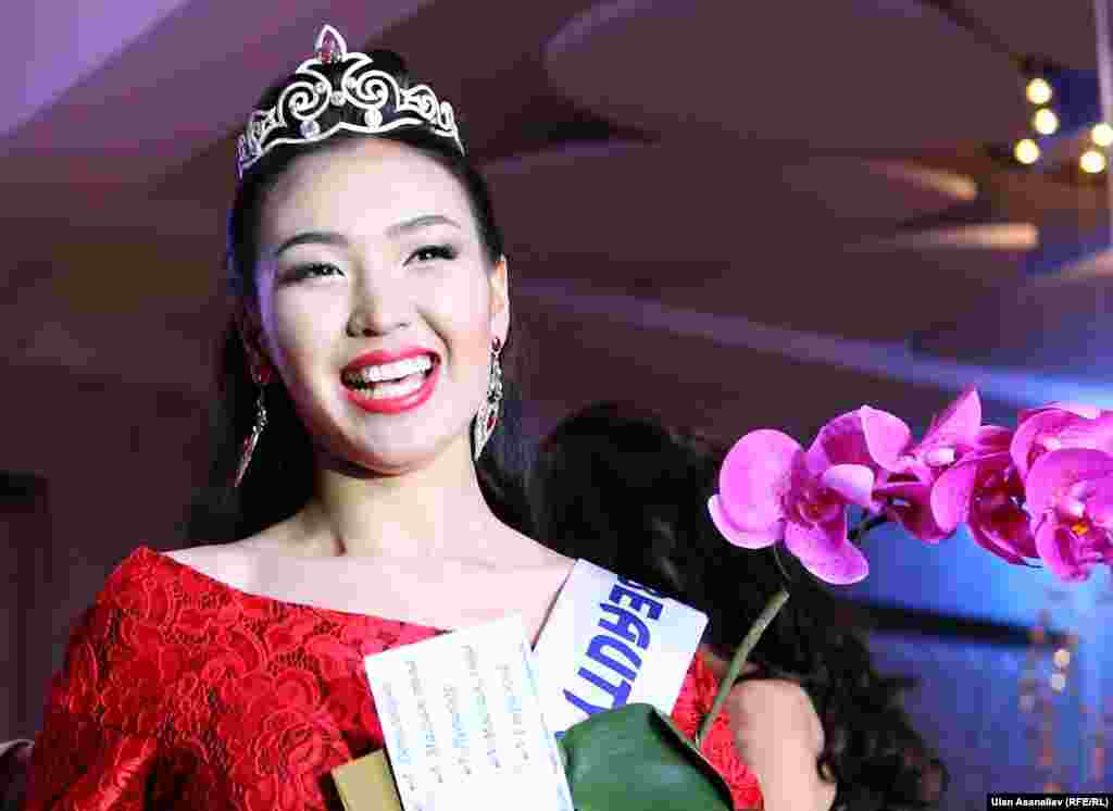 Сынактын жеңүүчүсү - Дайана Өмүралиева