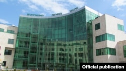 Здание Республиканского медцентра в Карабахе