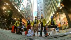 Протест в мініатюрі – житель Гонконгу майструє фігурки активістів (відео)