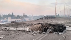 Korabeldən təxliyə: Xerson sakinləri ərazi müqabilində sülhü dəyərləndirir