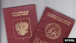 Кейинги бир неча йил ичида 50 мингга яқин ўзбекистонлик ҳам Россия паспортини олган.