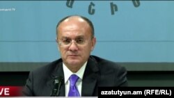 Պաշտպանության նախկին նախարար Սեյրան Օհանյանը, արխիվ