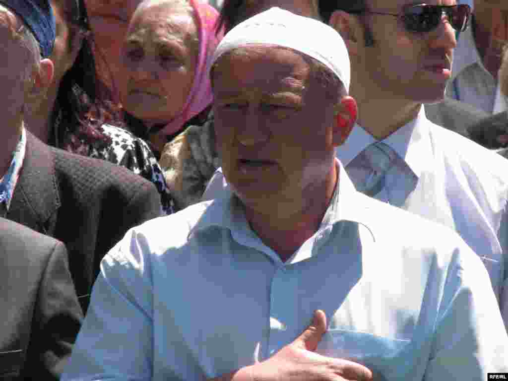 Бакчасарайда I Бөтендөнья Кырым татар Конгрессы ачылыш тантанасы