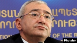 Председатель ЦИК Армении Тигран Мукучян