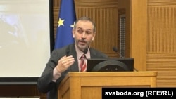 Італьянскі сэнатар Філіпа Сэнсі