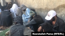 یکی از محل‌‎های تحمع معتادین مواد مخدر در کابل