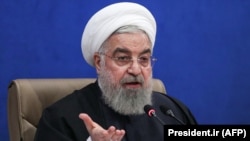 Ирандын президенти Хасан Роухани  өкмөт отурумунда. Тегеран. 2021-жылдын 17-февралы.