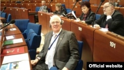 Ստյուարտ Դիքսոն