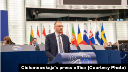 Виступ Сергія Тихановського у Європарламенті після виходу на волю