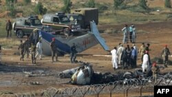 Пакистандын кырсыкка кабылган учагы. Архивдик сүрөт.