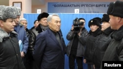 Казакстандын президенти Нурсултан Назарбаев Жаңы-Өзөн окуясынан кийин. 22-декабрь, 2011-жыл.