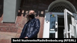 Станом на ранок 28 квітня в України зафіксовано 9410 випадків захворювання на COVID-19