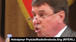 Сергій Цеков