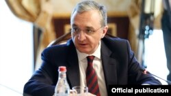 Исполняющий обязанности министра иностранных дел Армении Зограб Мнацаканян (архив) 