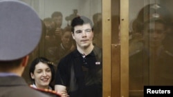 Никита Тихонов и Евгения Хасис