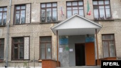 Школа ждет учеников, а ученики - учебников