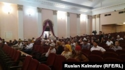 Собрание в Джалал-Абаде.