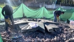 Декомунізація: у Львові демонтували радянську зірку на Марсовому полі (відео)