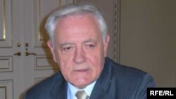 Валдас Адамку