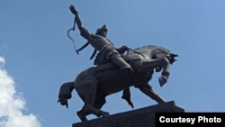 Салават Юлаев һәйкәле