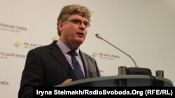 Заступник помічника державного секретаря з питань населення, біженців і міграції США Саймон Геншоу 