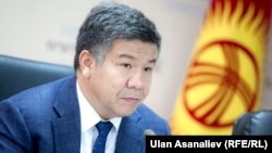 Алмамбет Шыкмаматов.