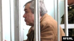 Маъруф Орифов, собиқ раиси силсилафурӯшгоҳҳои "Орима" замони баррасии парвандааш дар додгоҳ