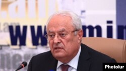 Министр энергетики и природных ресурсов Армении Ерванд Захарян (архив)