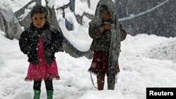 آرشیف- شماری از کودکان افغان