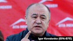 "Ата Мекен" партиясынын төрагасы Өмүрбек Текебаев.