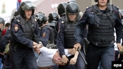 Задержания в Москве 12 июня 2017 года   