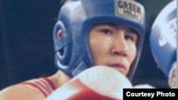 Ҷаҳон Қурбонов, муштзани тоҷик