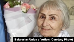 Мая Яніцкая