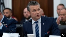 Пит Хегсет.