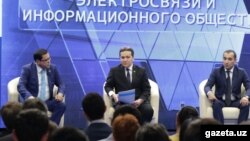 Өзбекстандын өкмөт башчы өлкөдөгү бардык телеканалдарда жаңылыктан башка берүүлөрдү түз эфирде алып барууга тыюу салды.