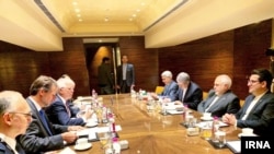 دیدار جوزپ بورل، مسئول سیاست خارجی اتحادیۀ اروپا با جواد ظریف وزیر خارجه ایران در دهلی جدید. January 16, 2020