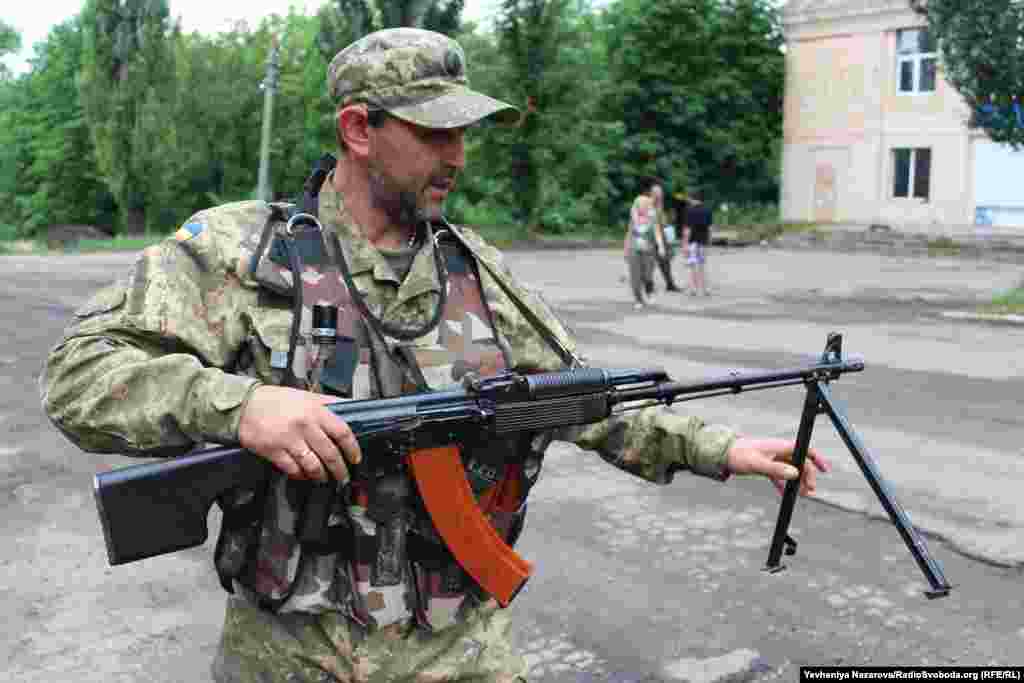 Із початком бойових дій на Донбасі Равшан разом із родиною переїхав із Донбасу до Мелітополя Запорізької області. Зараз несе службу у лавах 23-го батальйону