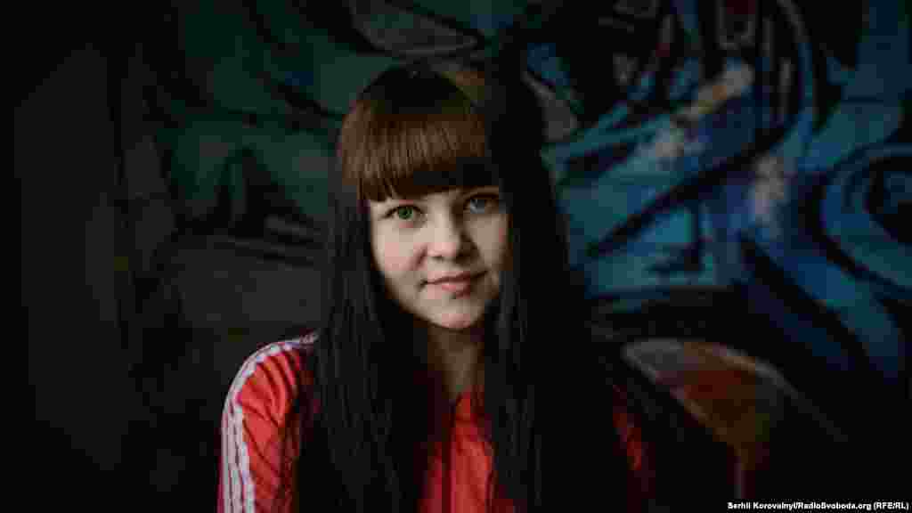 Саша: &laquo;Хочу стати актрисою, але поки сильно не заглиблювалася, в який університет піти. Тим більше, мені здається, що у мене не вийде​&raquo;