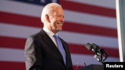 Один із журналістів спитав Байдена чи, на його думку, ця розмова позначиться на становищі співробітників Радіо Свобода у Росії. Він відповів, що сформулював би питання інакше