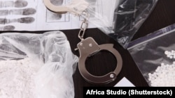 Owgan resmileri soňky döwürde Türkmenistana neşe serişdelerini geçirmek synanyşyklarynyň artandygyny aýdýarlar.