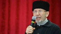 Дамир Исхаков татар төбәк тарихы өйрәнүчеләр җыены турында сөйли