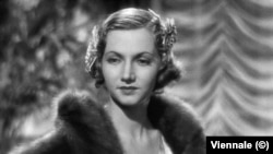 Кадр из фильма Жана Эпштейна "Женщина на краю света"