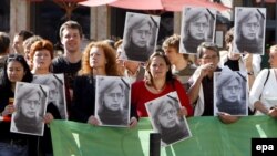 Айден Уайт: «Убийство Анны Политковской я бы назвал последней каплей для многих международных журналистских организаций»