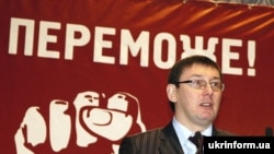 Хто переможе цього разу?