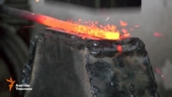 Ош: темир устанын көчө чырактары