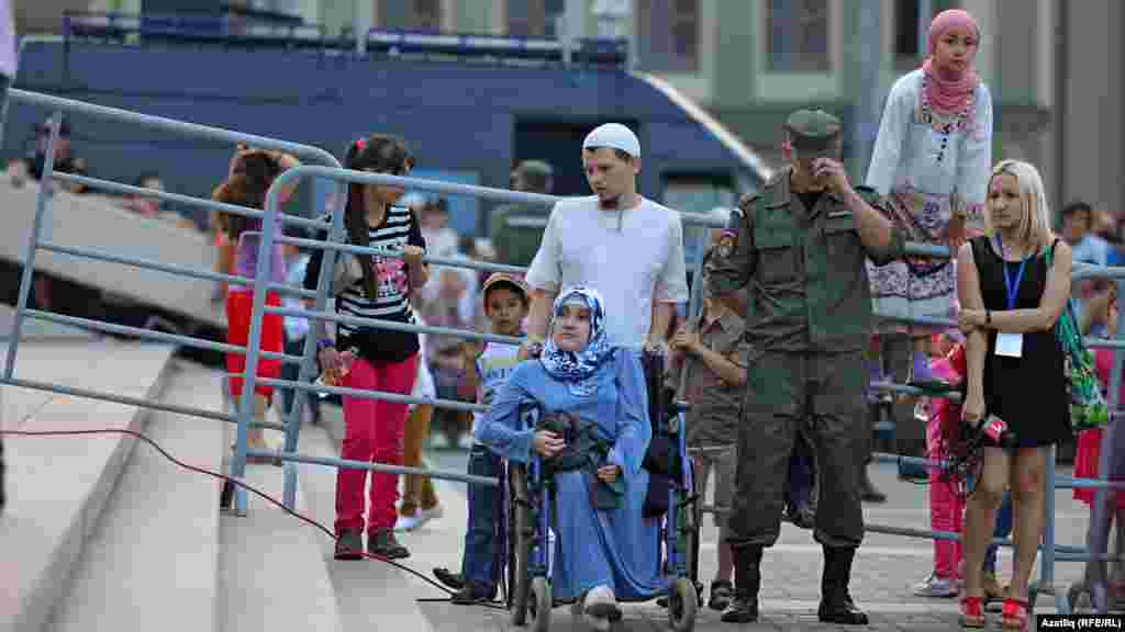 Камал театры каршында&nbsp; 