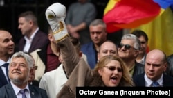 Lidera SOS Romania, Diana Sosoaca, a criticat dur plecările din partid. 