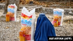 افغانستان - فقر در حال گسترش خوانده می‌شود. 