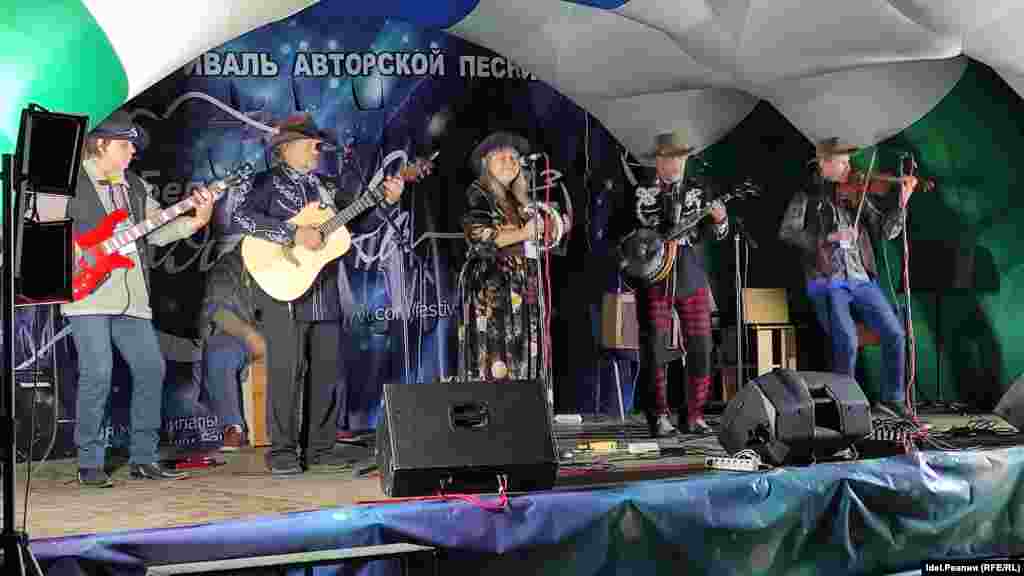 Кантри-фолк група &quot;Чистая река&quot; (Екатеринбург)